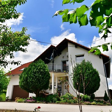 Rooms Toni Seliste Dreznicko Exterior photo